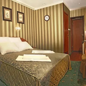 2* Hotel Galakt